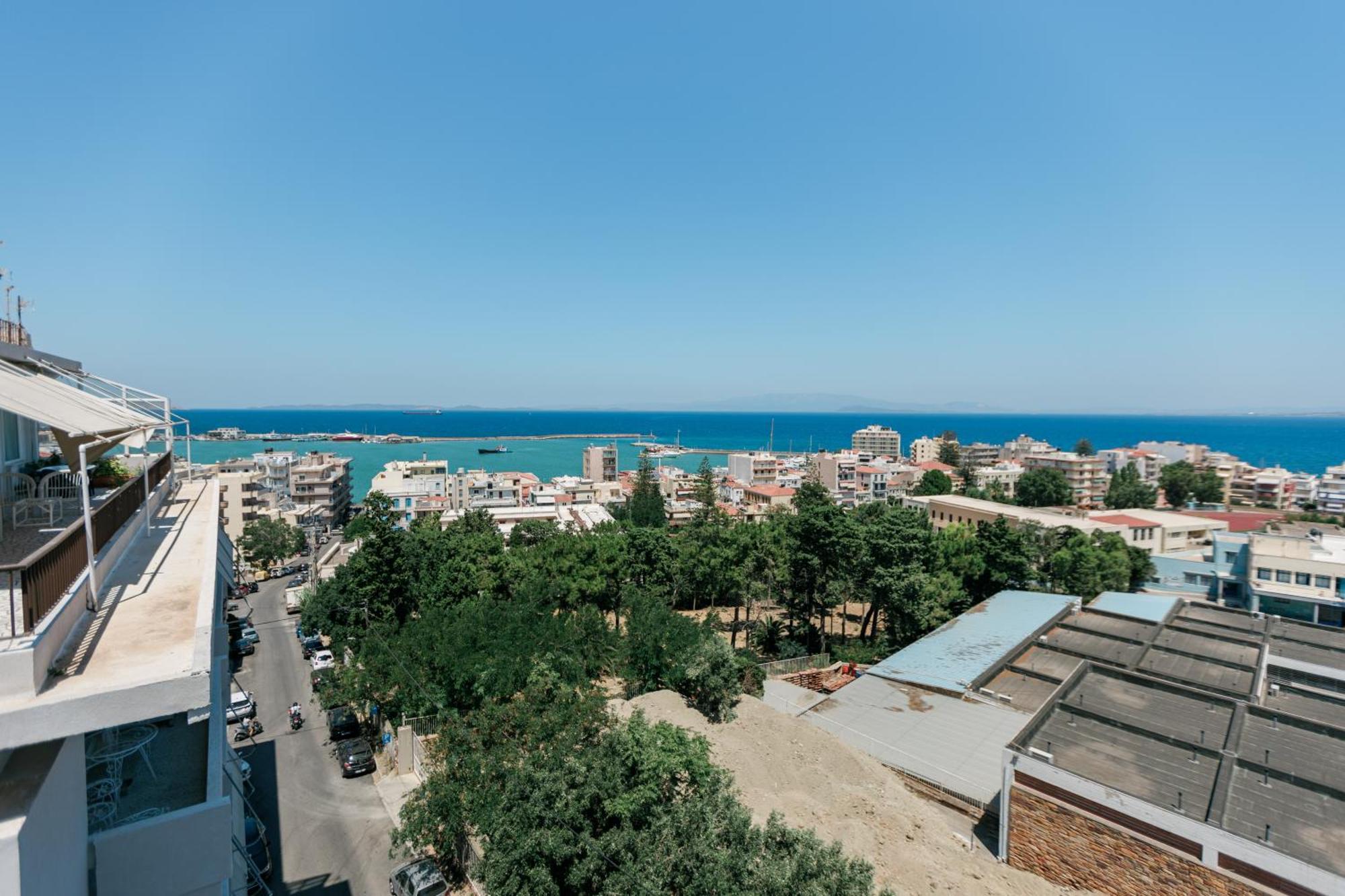 Panoramic Penthouse Apartment Хиос Екстериор снимка